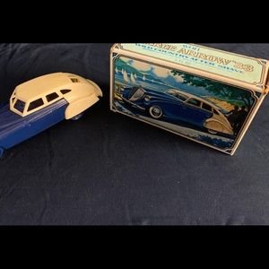 Avon 33 Pierce Arrow